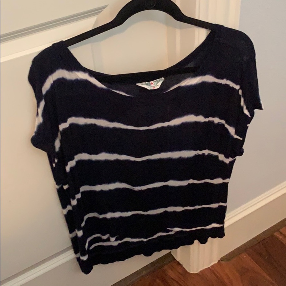 Hard Tail blue short sleeve athleisure top